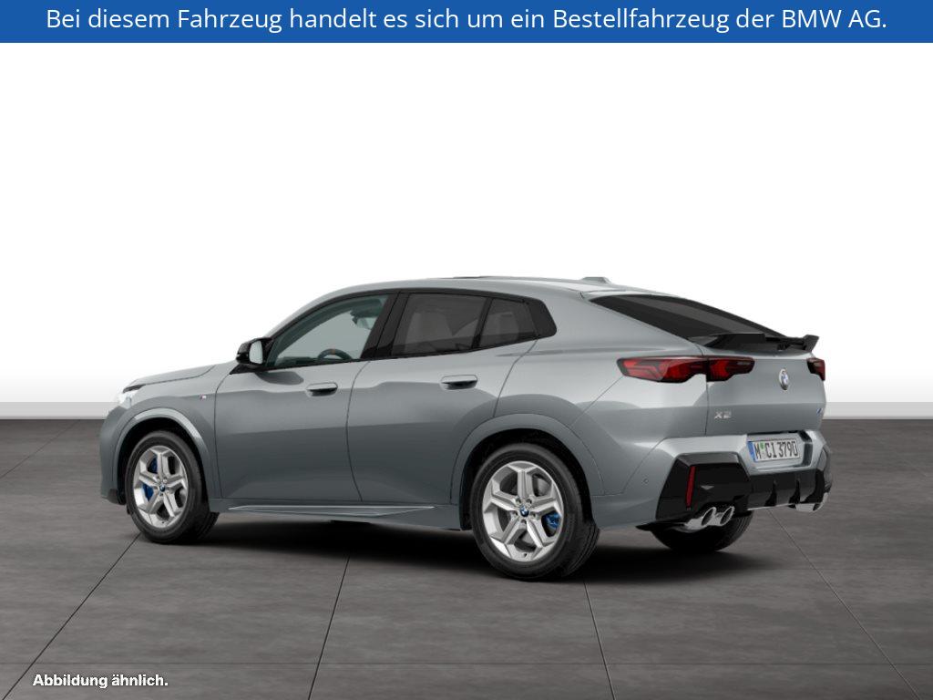 Fahrzeugabbildung BMW X2 M35i xDrive
