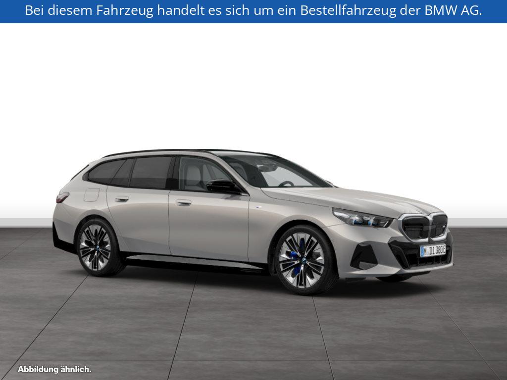 Fahrzeugabbildung BMW i5 M60 xDrive Touring