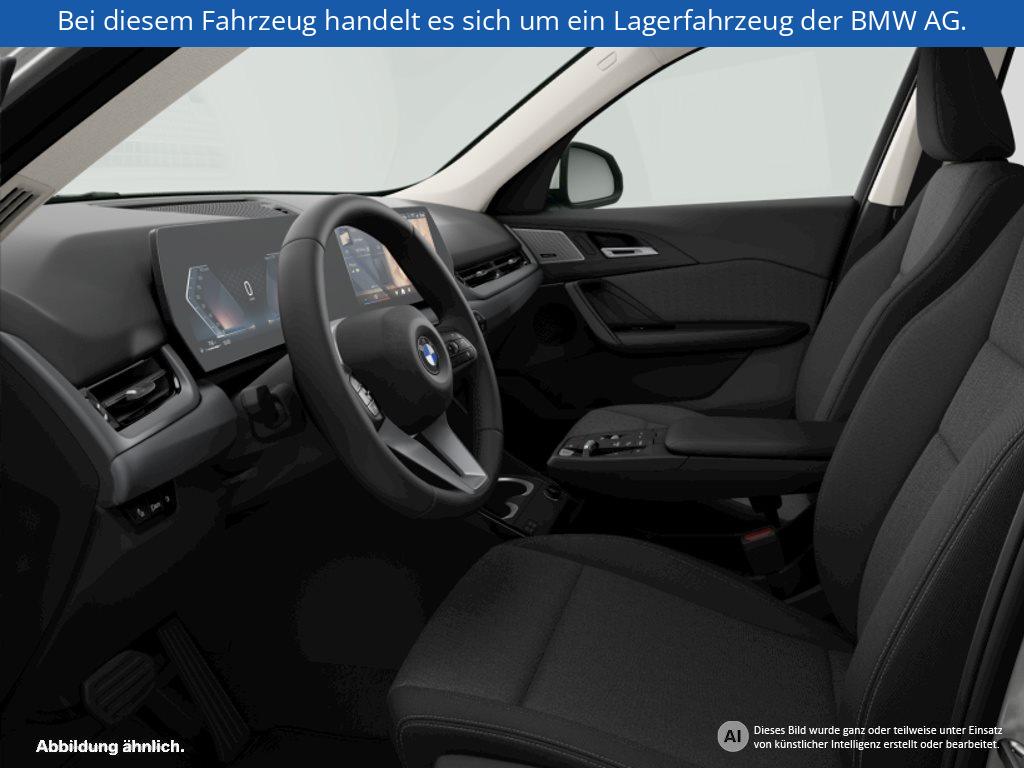 Fahrzeugabbildung BMW X1 sDrive20i