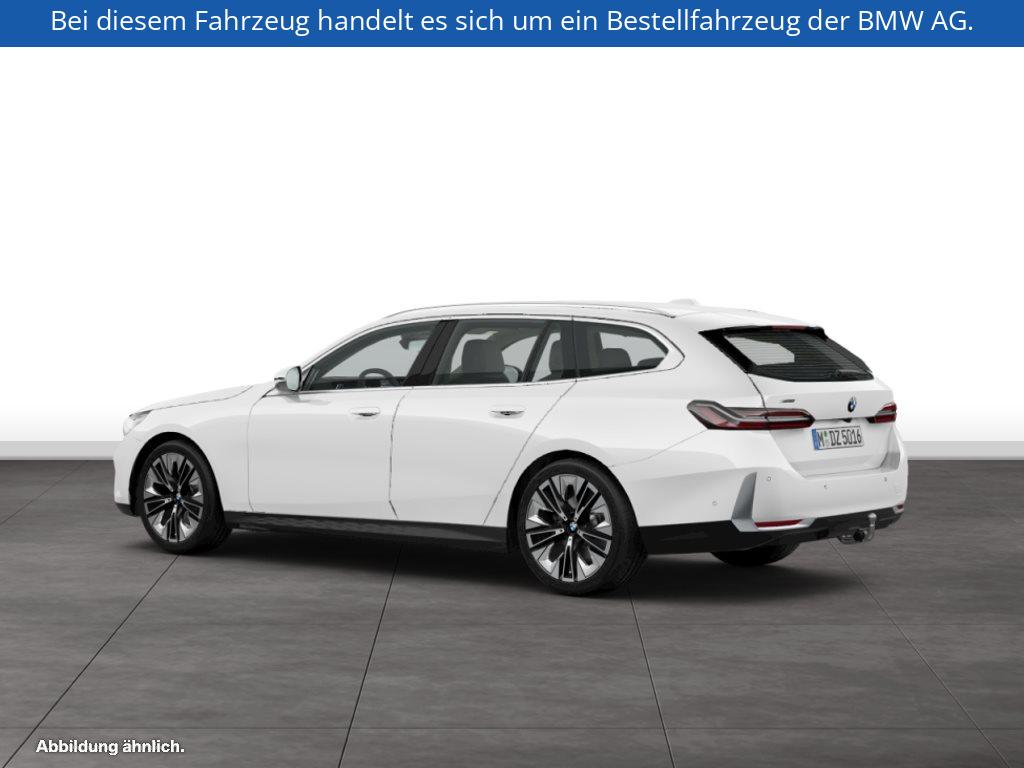 Fahrzeugabbildung BMW 520d xDrive Touring