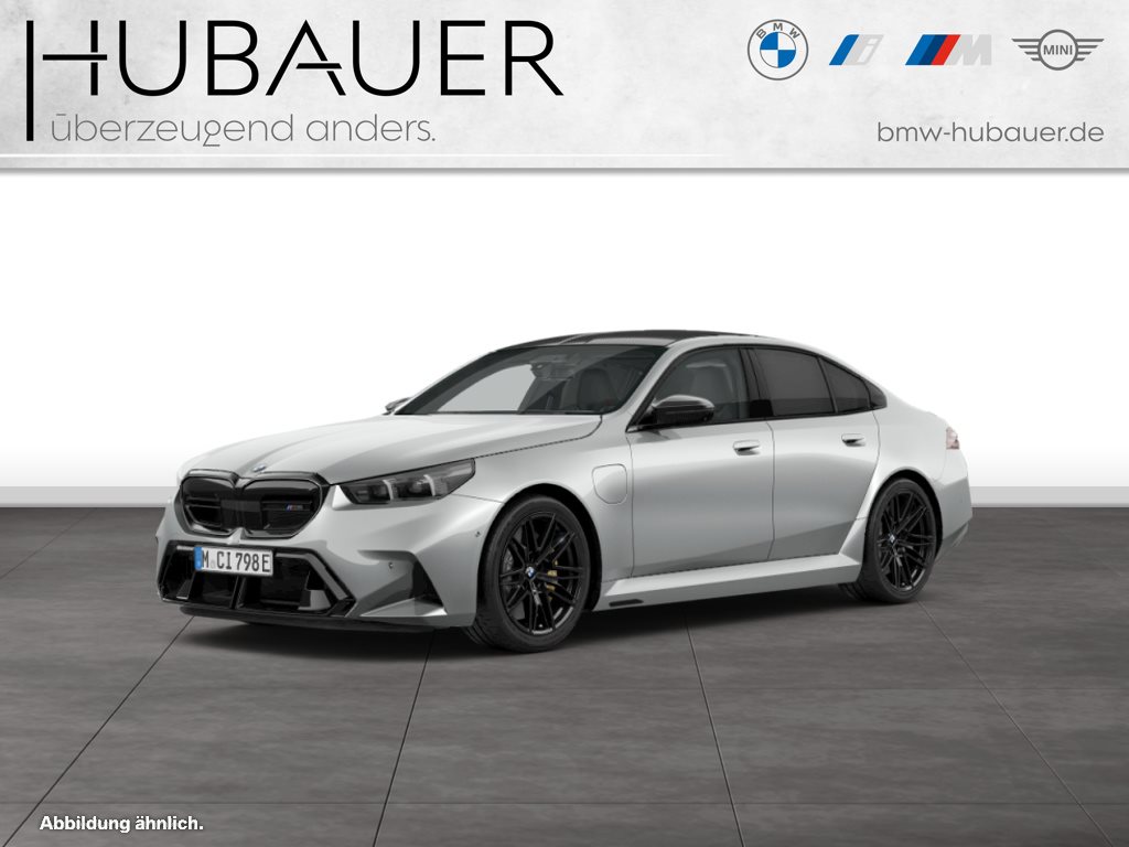BMW M5 Limousine [Individual, Ultimate Package, AHK]