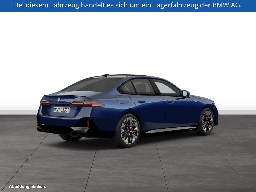 Fahrzeugabbildung BMW 550e xDrive Limousine