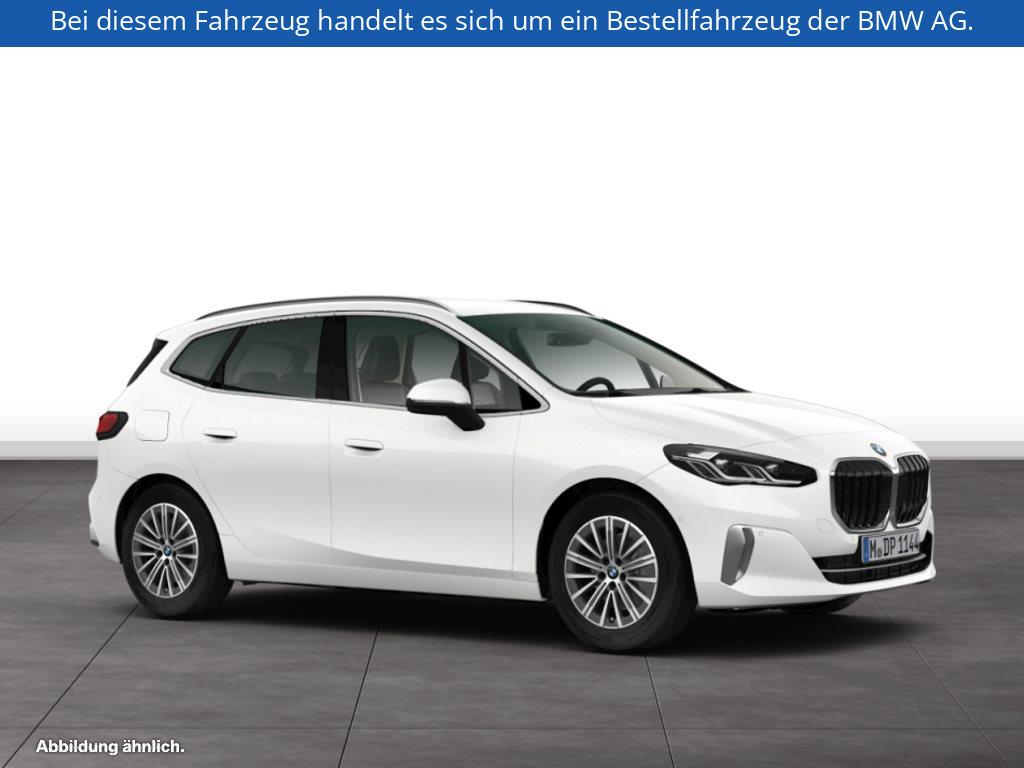 Fahrzeugabbildung BMW 220i Active Tourer