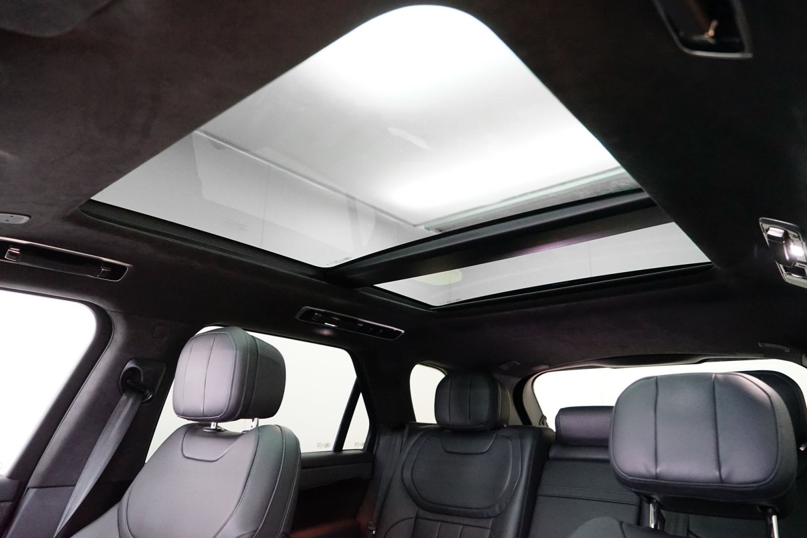 Fahrzeugabbildung Land Rover Range Rover Sport 510e First Edition [ACC, HUD]