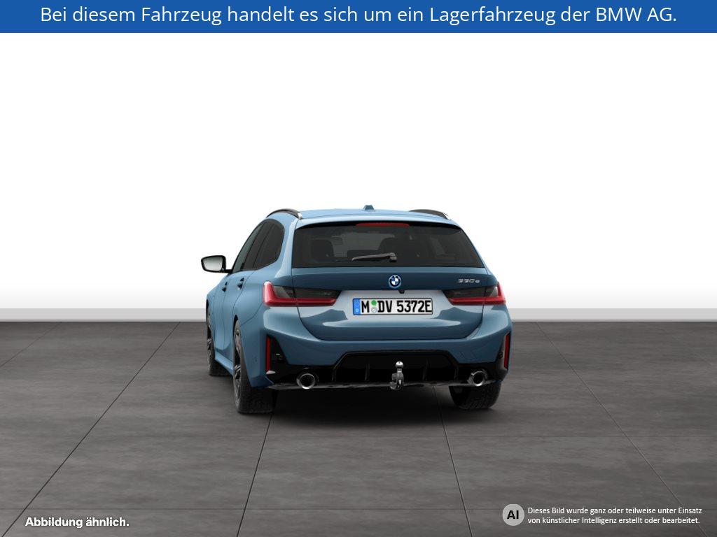 Fahrzeugabbildung BMW 330e Touring