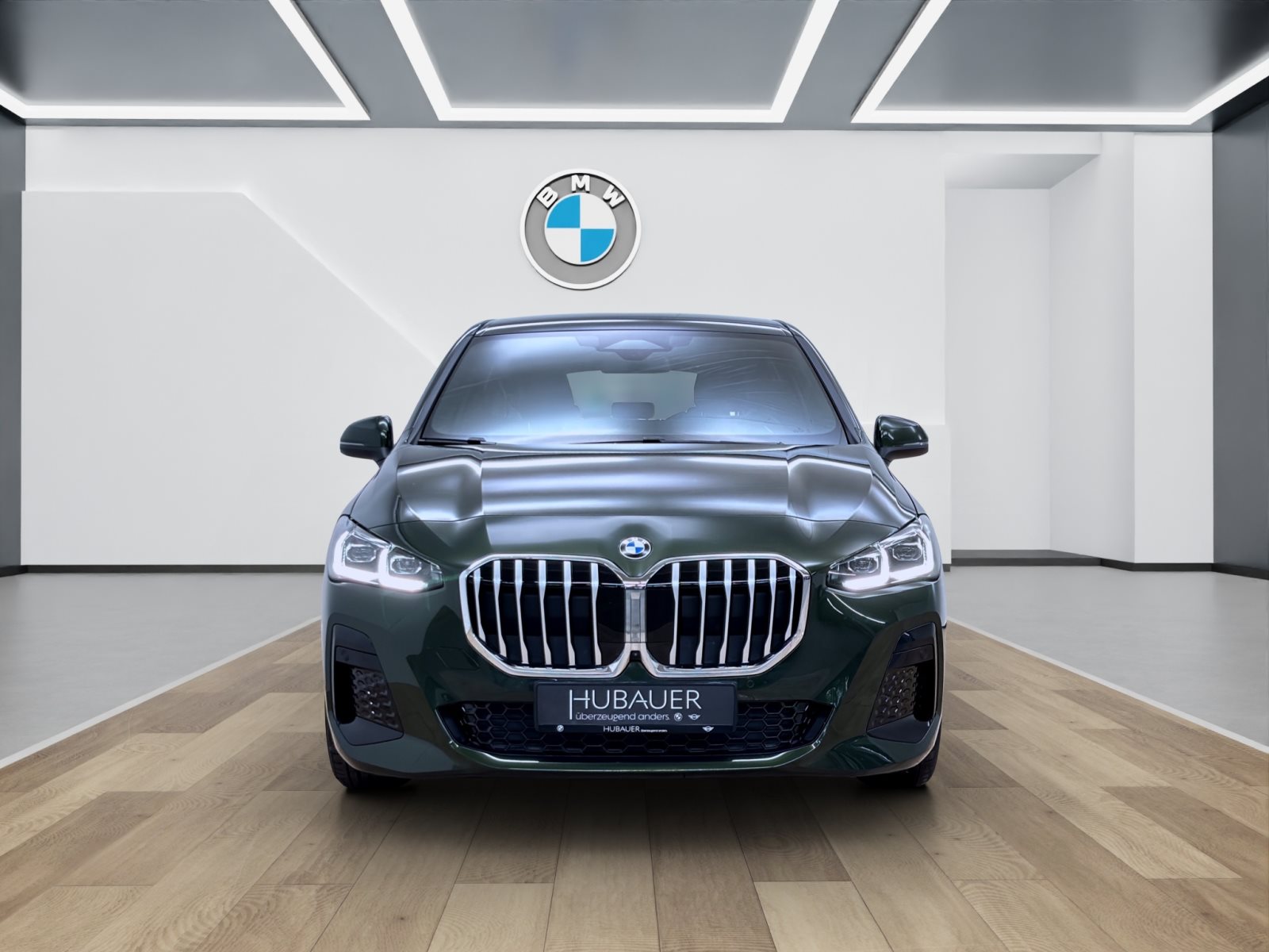 Fahrzeugabbildung BMW 220i Active Tourer [M Sport, HUD, ACC, AHK, SHZ]