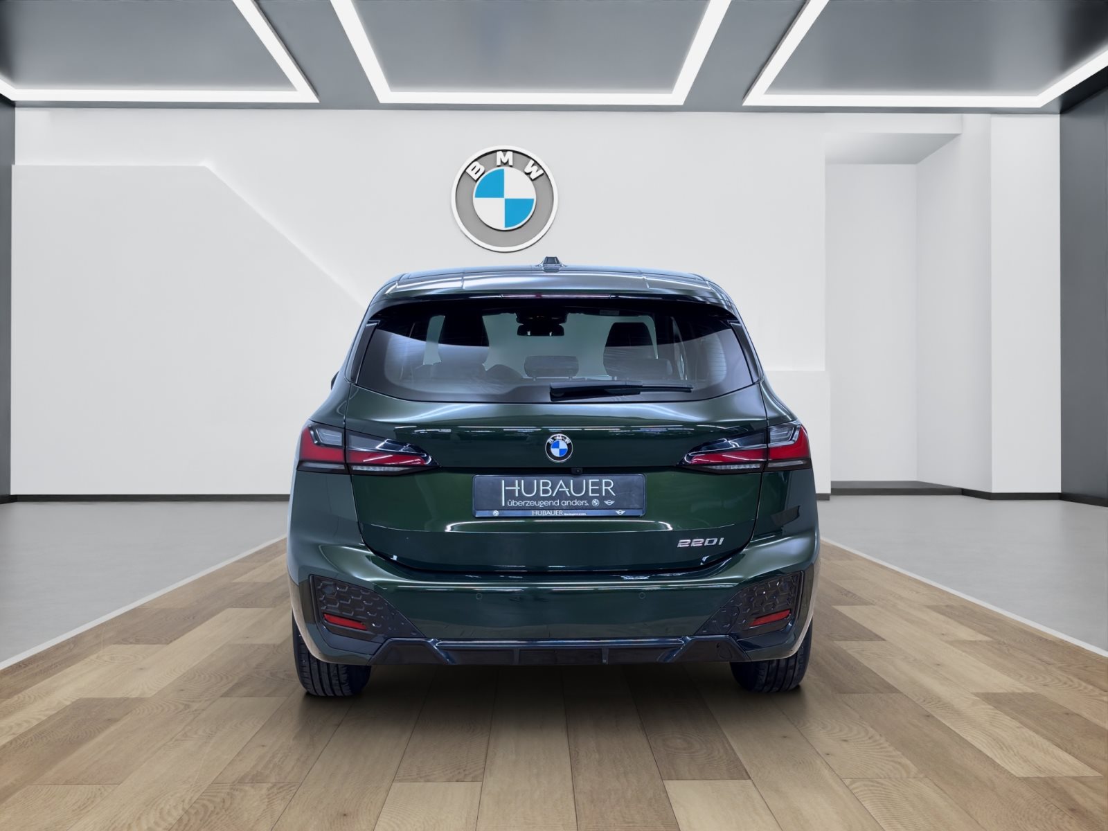 Fahrzeugabbildung BMW 220i Active Tourer [M Sport, HUD, ACC, AHK, SHZ]