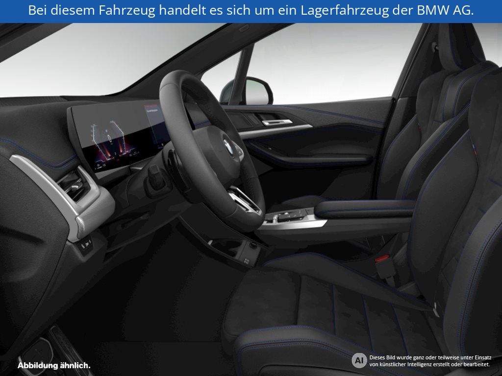 Fahrzeugabbildung BMW 220i Active Tourer