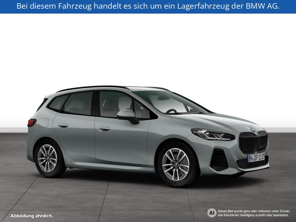 Fahrzeugabbildung BMW 220i Active Tourer