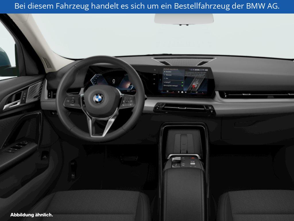 Fahrzeugabbildung BMW X2 sDrive20i