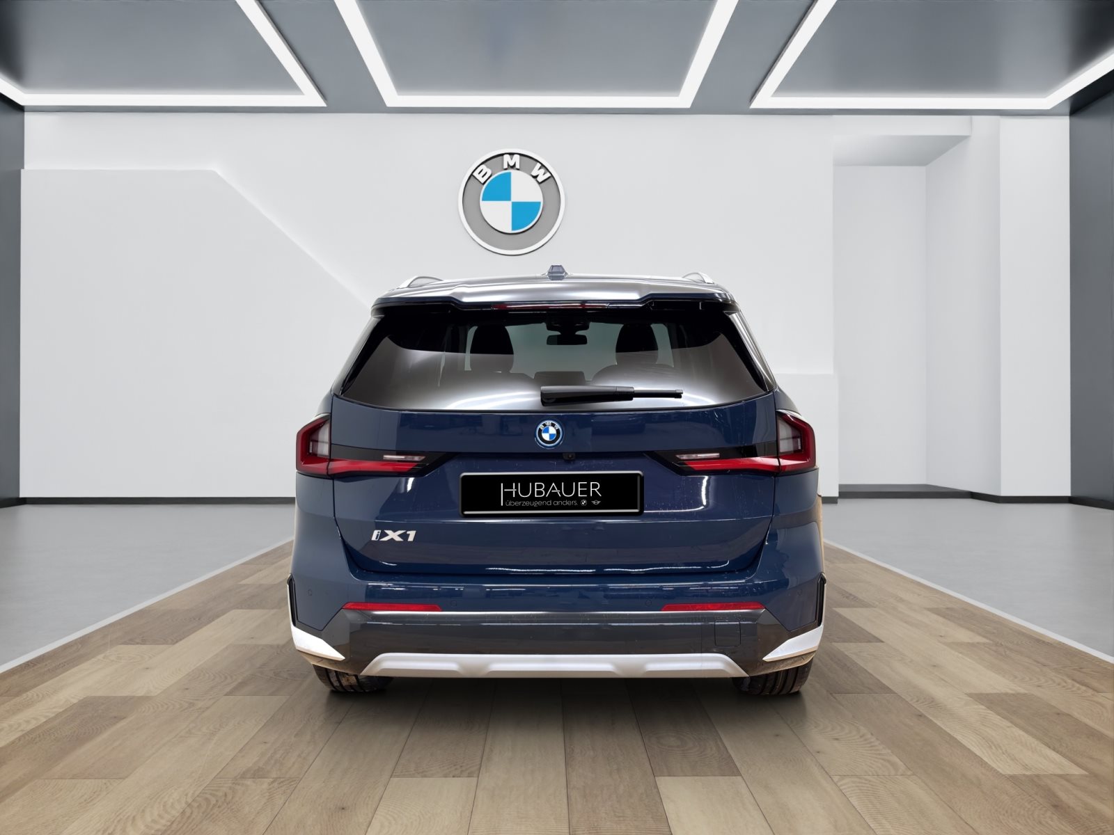 Fahrzeugabbildung BMW iX1 eDrive20 [xLine, AHK, ACC, RFK, 18 LMR, LED, SHZ]