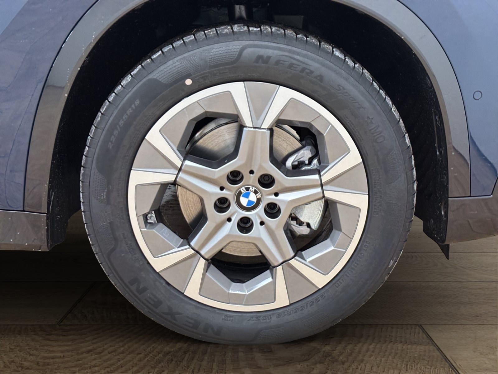 Fahrzeugabbildung BMW iX1 eDrive20 [xLine, AHK, ACC, RFK, 18 LMR, LED, SHZ]