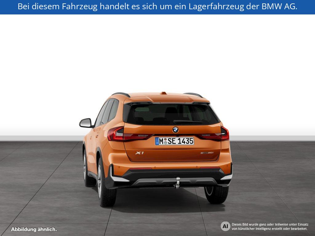 Fahrzeugabbildung BMW X1 sDrive20i