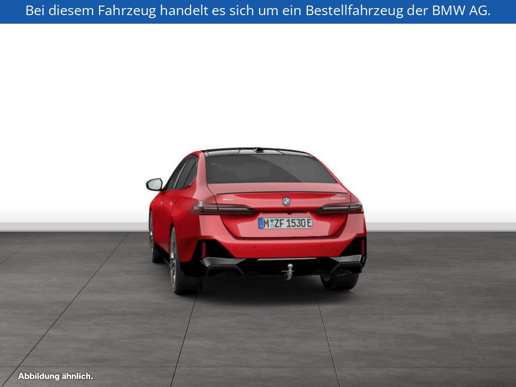 Fahrzeugabbildung BMW 550e xDrive Limousine