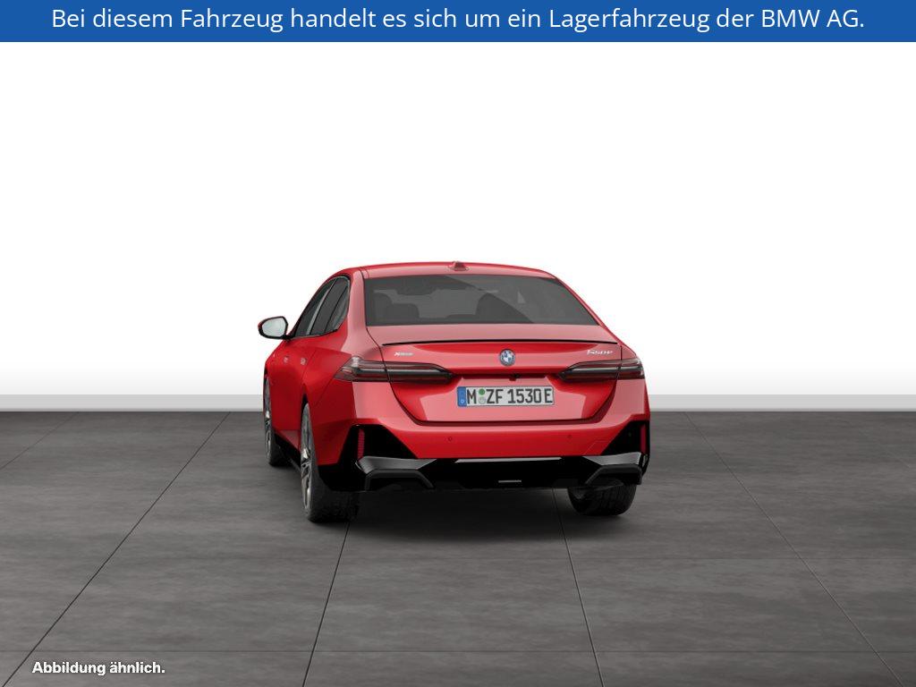 Fahrzeugabbildung BMW 550e xDrive Limousine