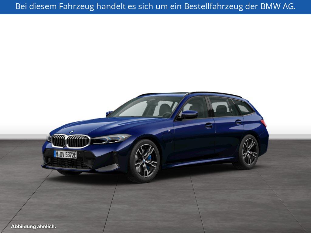 BMW 330e Touring