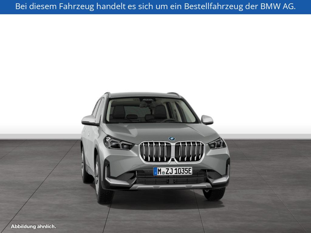 Fahrzeugabbildung BMW X1 xDrive25e