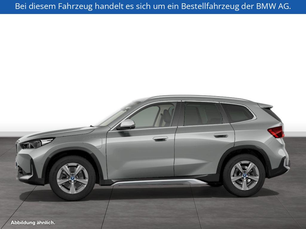 Fahrzeugabbildung BMW X1 xDrive25e