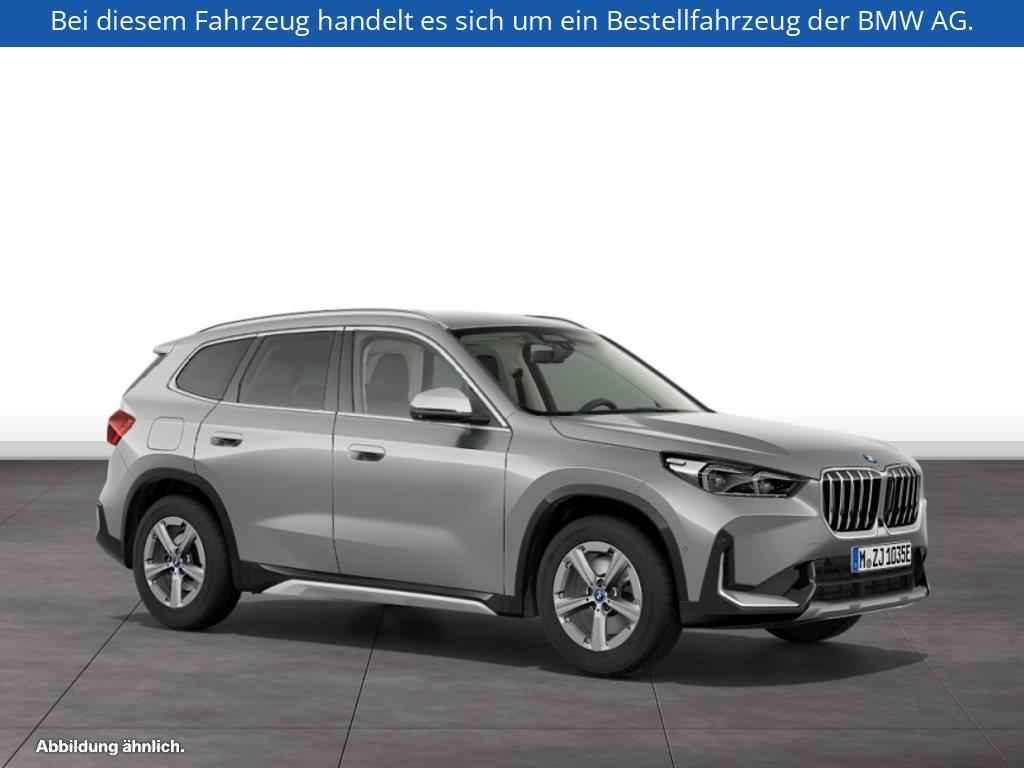 Fahrzeugabbildung BMW X1 xDrive25e