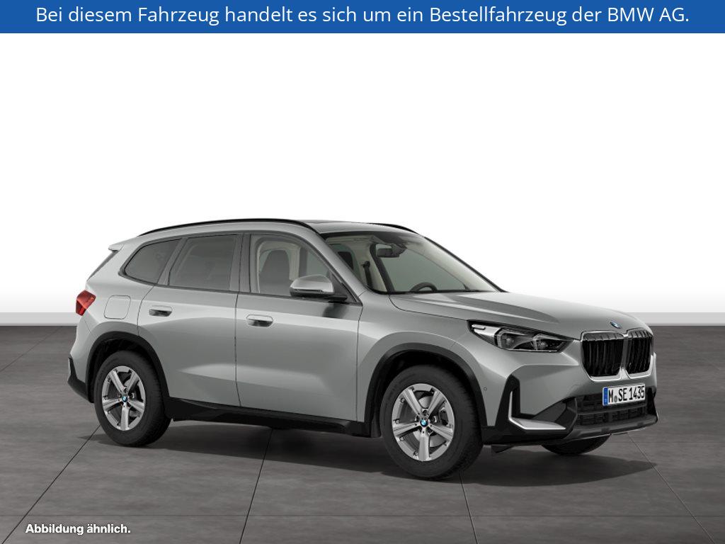 Fahrzeugabbildung BMW X1 sDrive20i