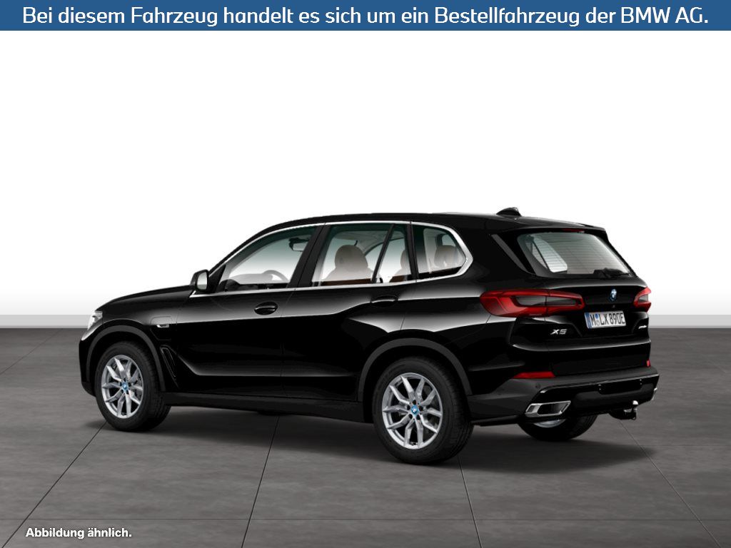 Fahrzeugabbildung BMW X5 xDrive45e