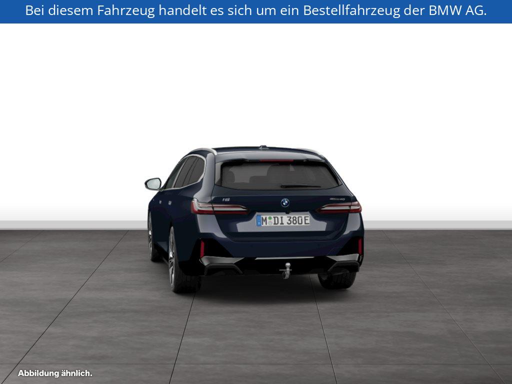 Fahrzeugabbildung BMW i5 eDrive40 Touring