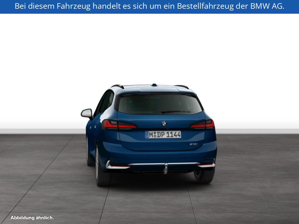 Fahrzeugabbildung BMW 218i Active Tourer