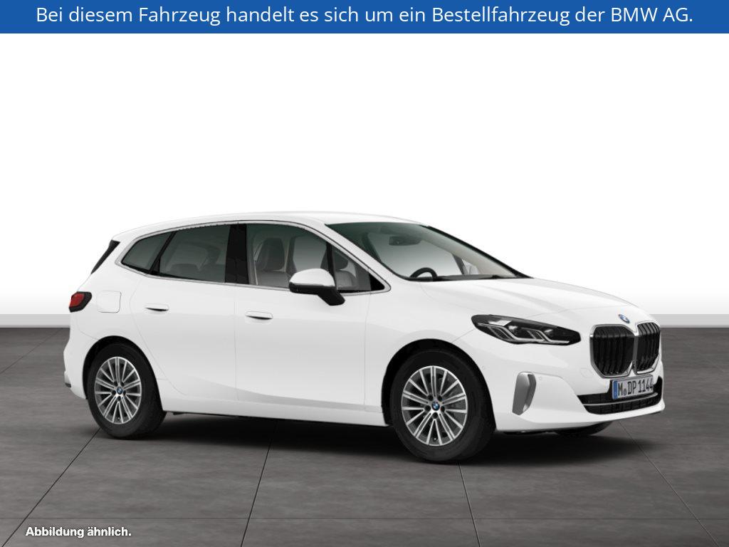 Fahrzeugabbildung BMW 220i Active Tourer