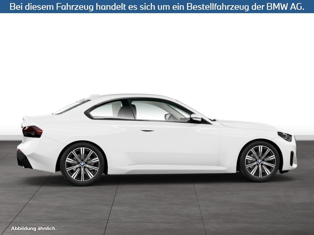 Fahrzeugabbildung BMW 220i Coupé