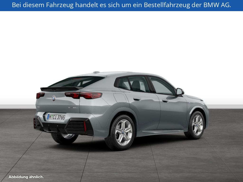 Fahrzeugabbildung BMW X2 sDrive20d