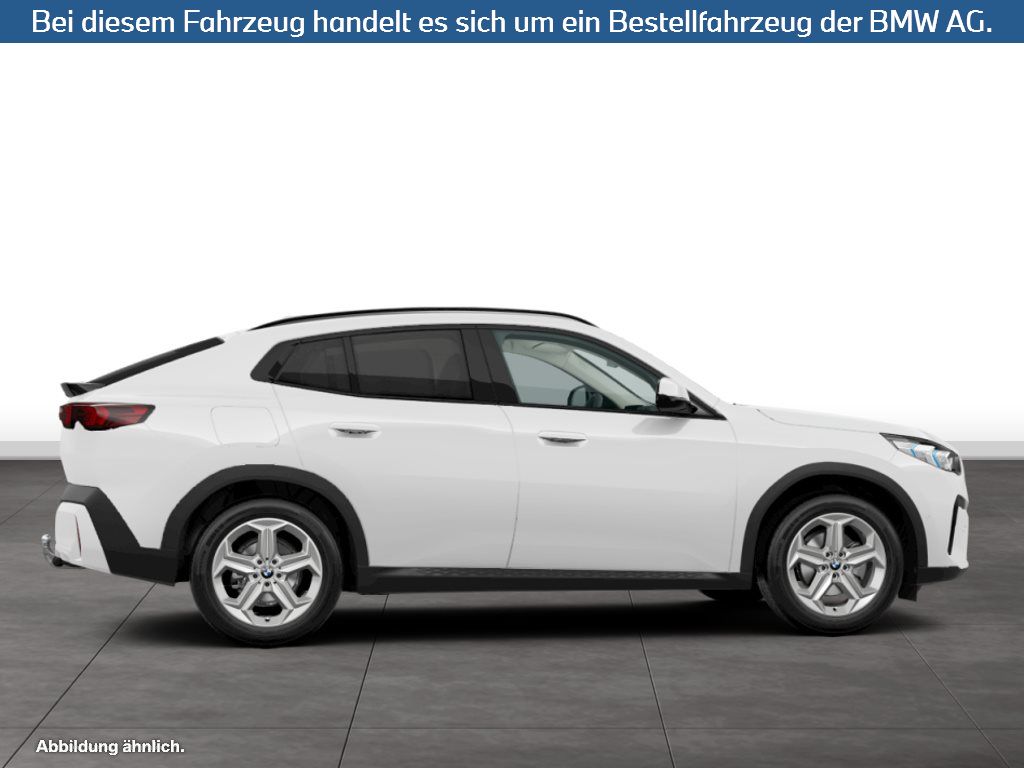 Fahrzeugabbildung BMW X2 sDrive18d