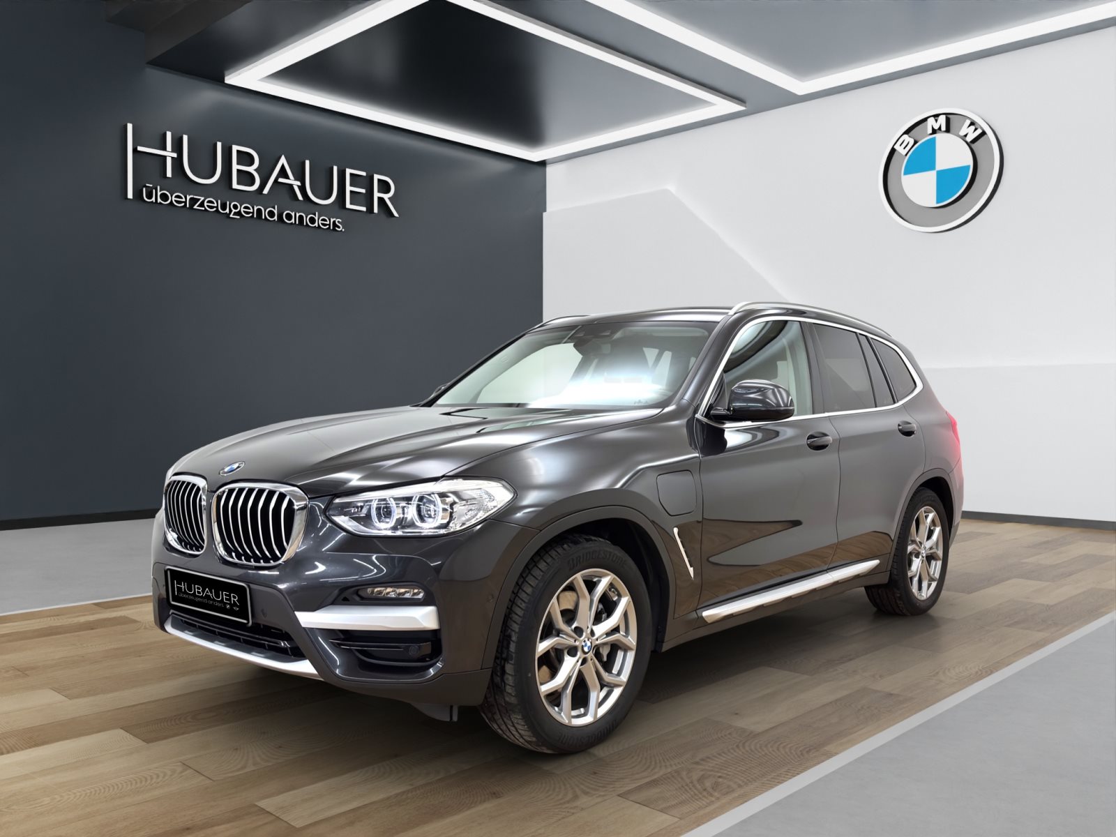 BMW X3 xDrive30e [xLine, LED, HUD, AHK, RFK, HiFi]