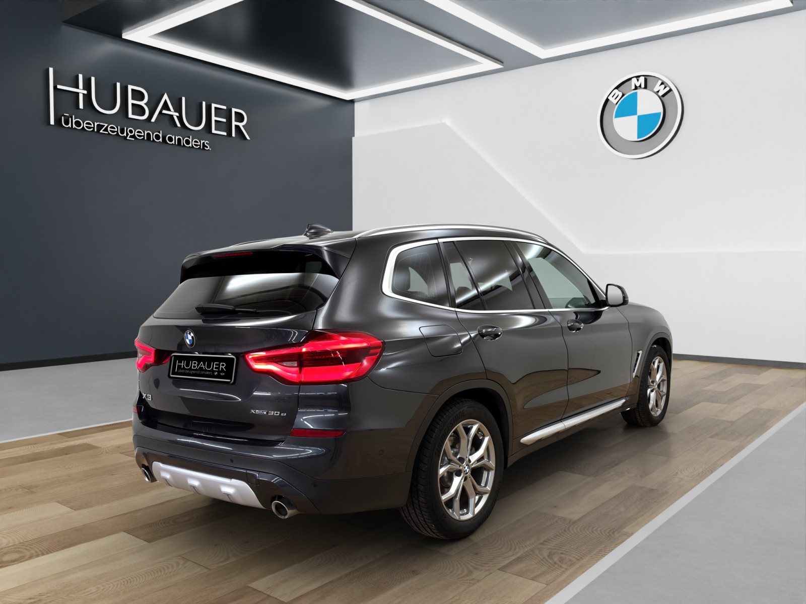 Fahrzeugabbildung BMW X3 xDrive30e [xLine, LED, HUD, AHK, RFK, HiFi]