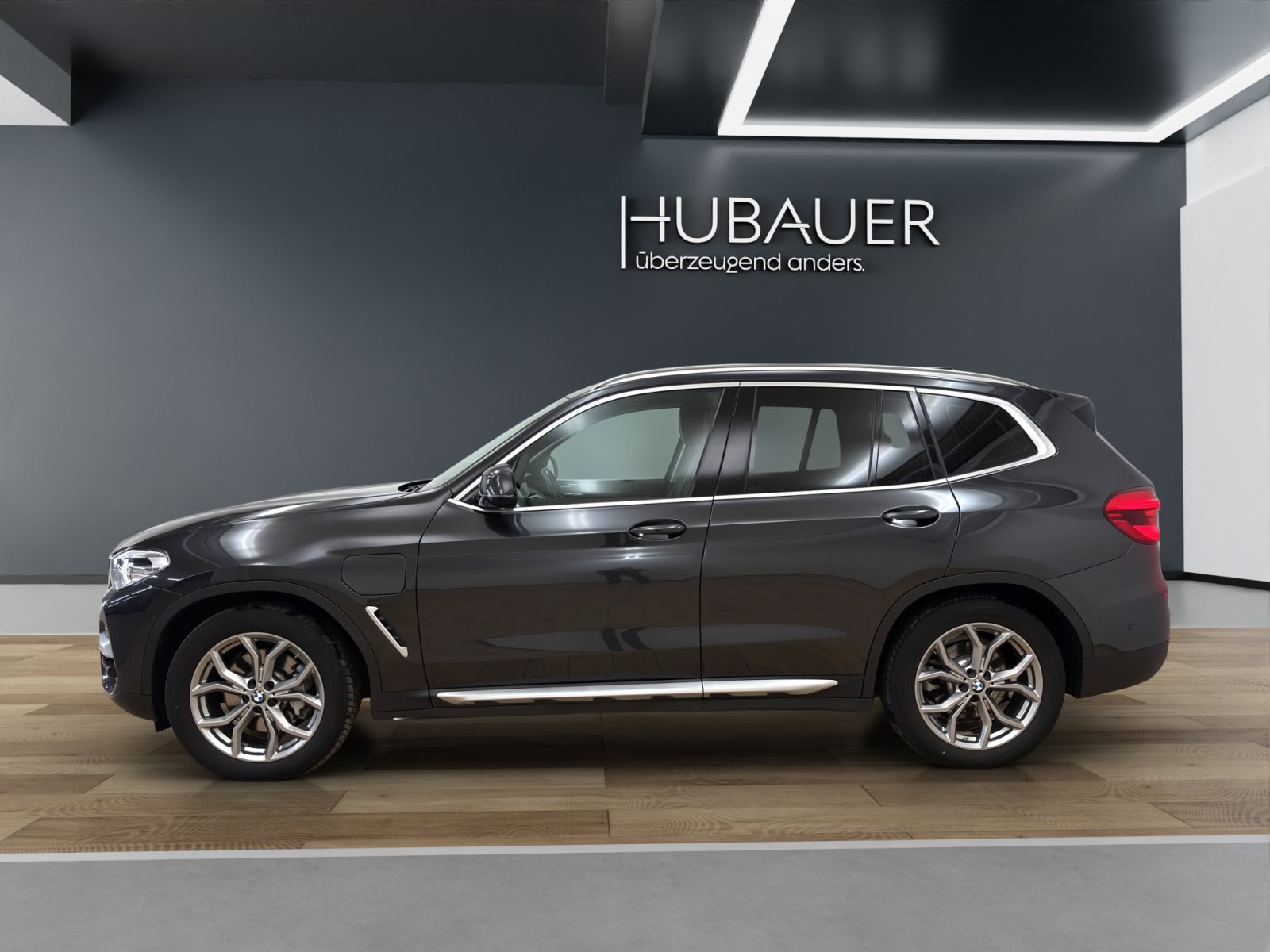 Fahrzeugabbildung BMW X3 xDrive30e [xLine, LED, HUD, AHK, RFK, HiFi]