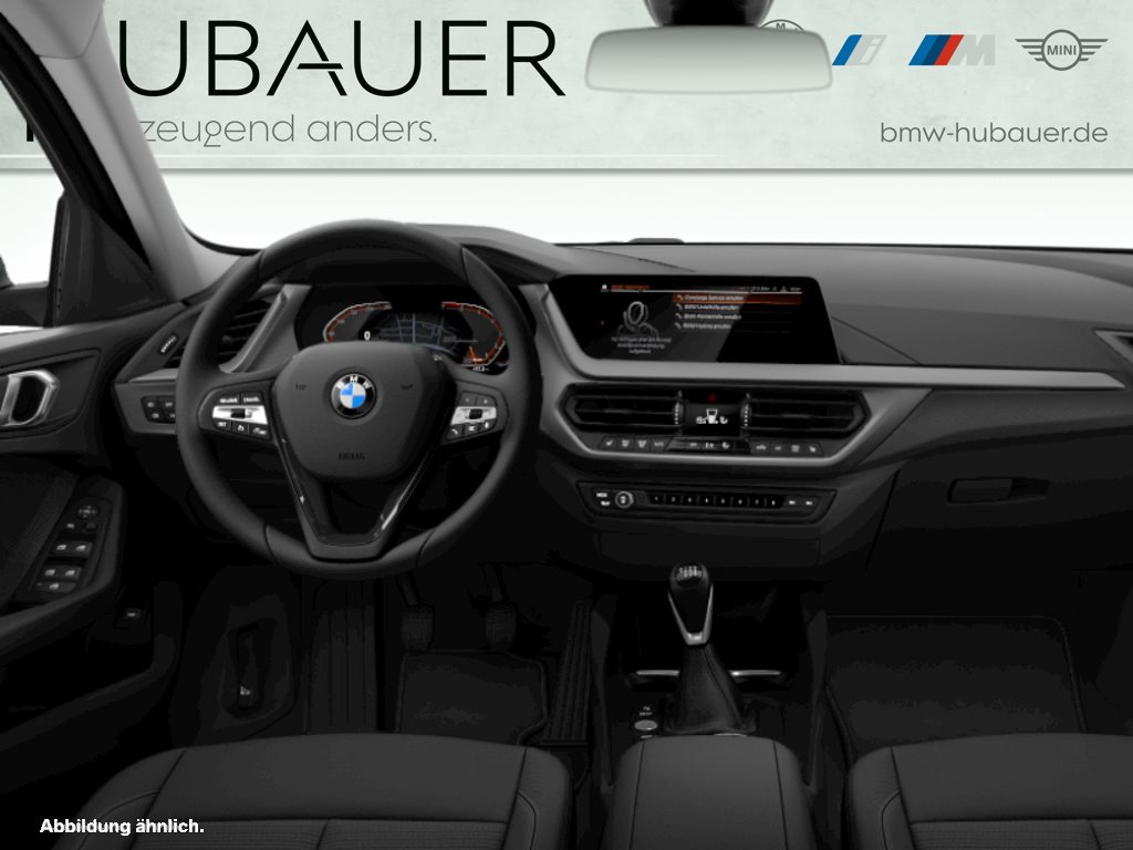 Fahrzeugabbildung BMW 118i 5-Türer [LC Prof., AHK, PDC, LED, SHZ]