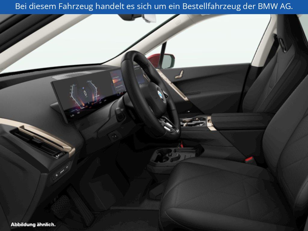 Fahrzeugabbildung BMW iX xDrive50
