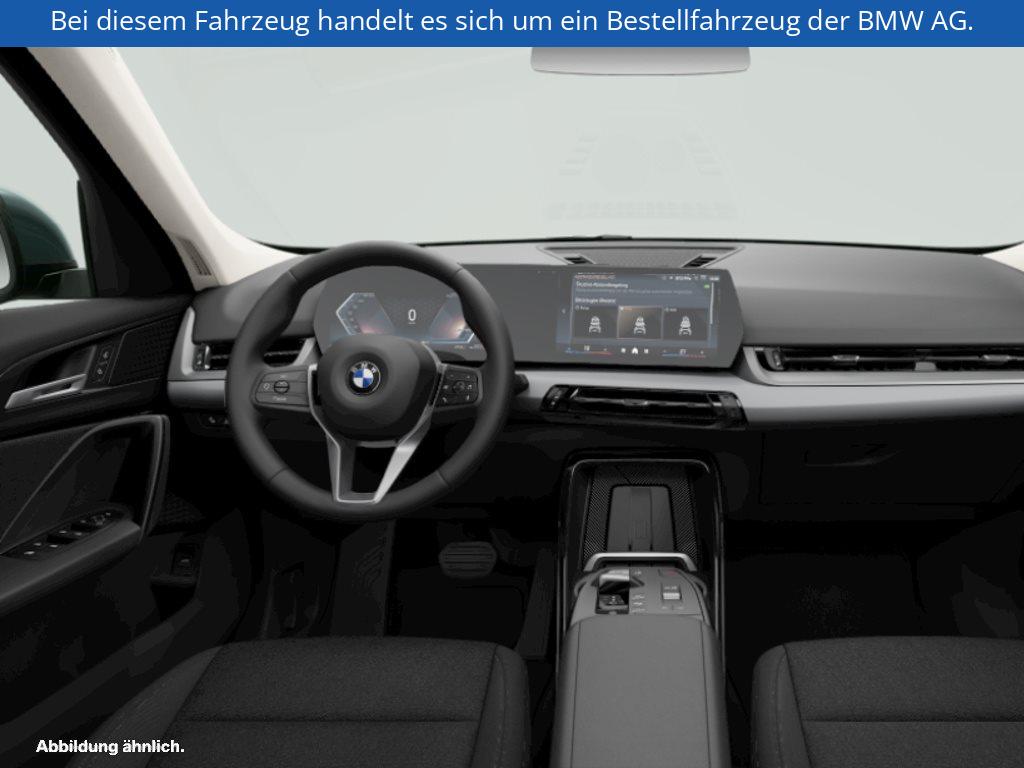Fahrzeugabbildung BMW X1 sDrive18d SAV