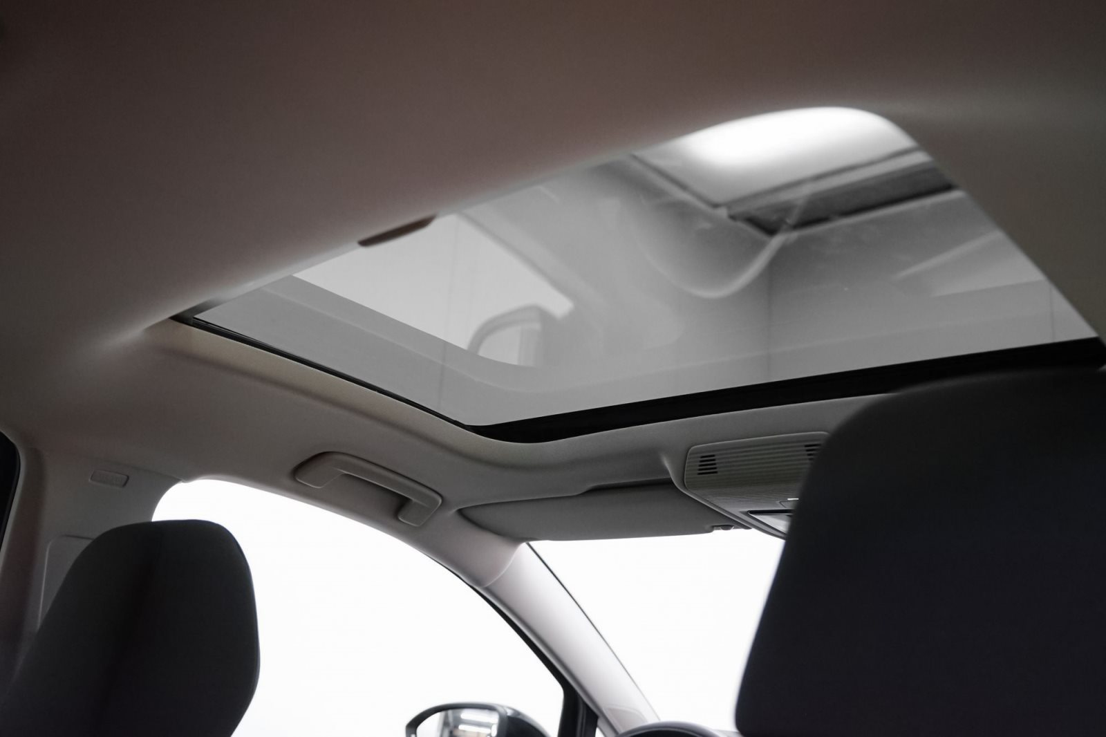 Fahrzeugabbildung Volkswagen Golf 8 2.0 TDI [Active, Navi, Pano, RFK, HUD, AHK]