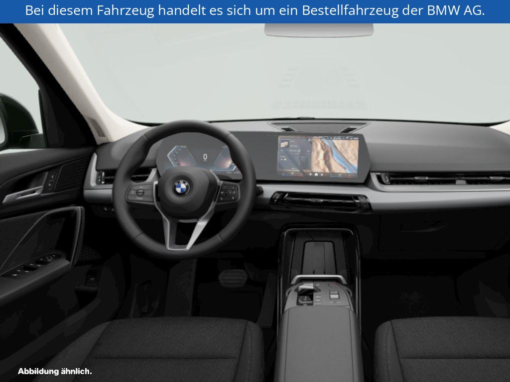 Fahrzeugabbildung BMW X1 sDrive18d SAV