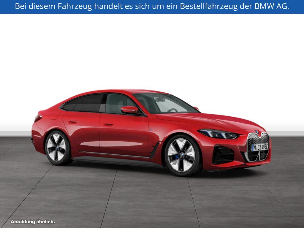 Fahrzeugabbildung BMW i4 xDrive40 Gran Coupé