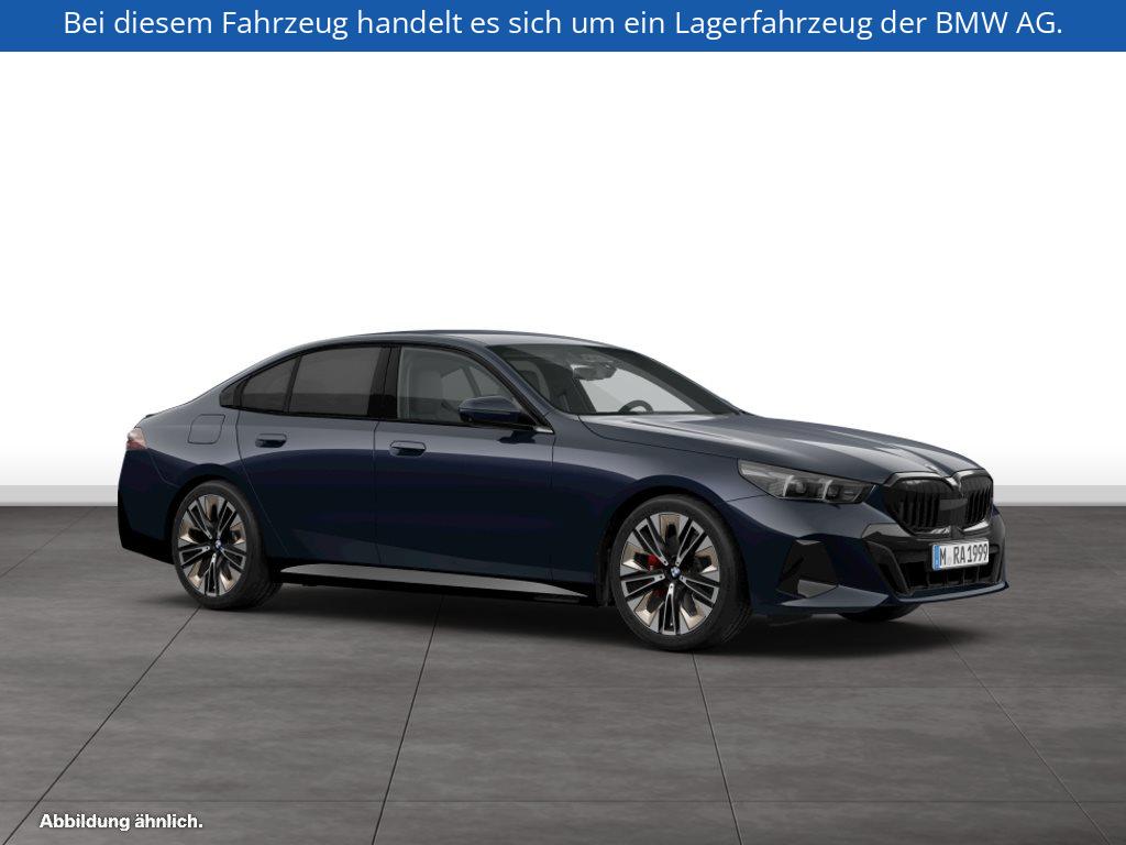 Fahrzeugabbildung BMW 520i Limousine
