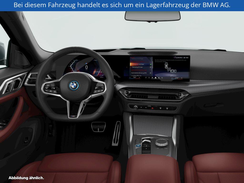 Fahrzeugabbildung BMW i4 xDrive40 Gran Coupé