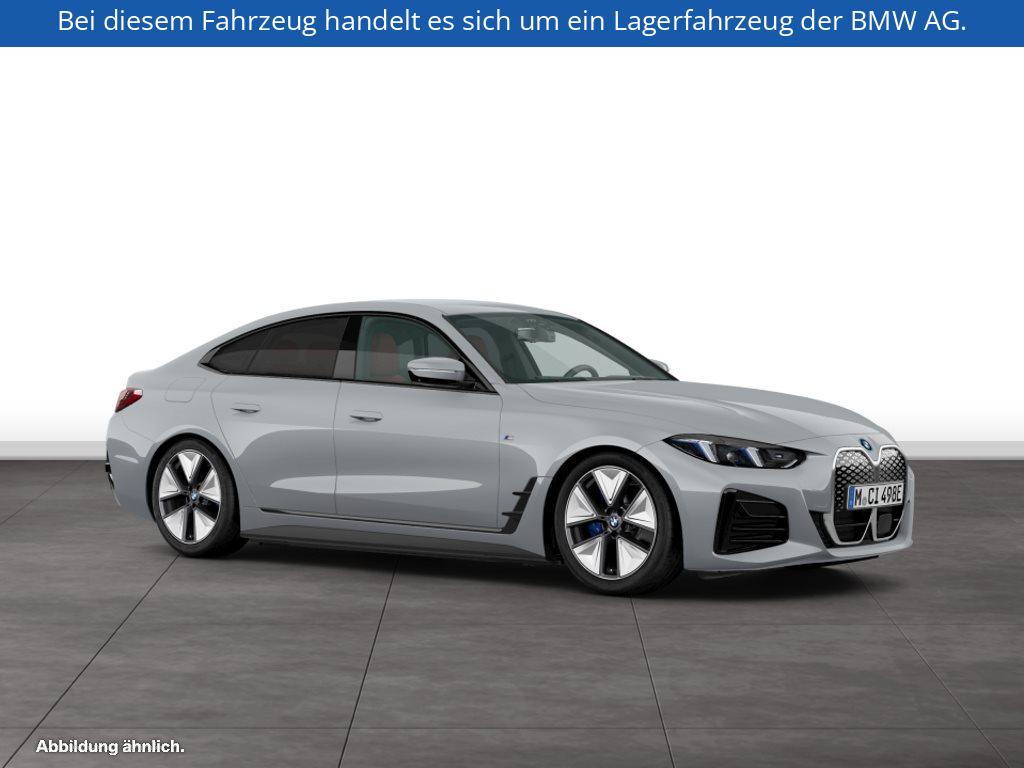 Fahrzeugabbildung BMW i4 xDrive40 Gran Coupé