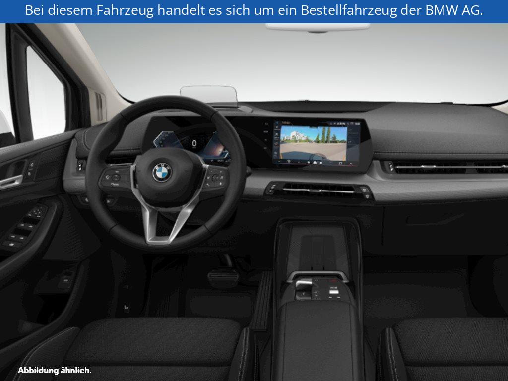 Fahrzeugabbildung BMW 220i Active Tourer