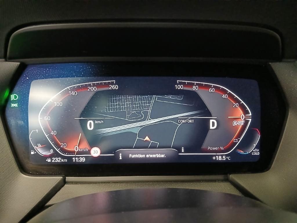 Fahrzeugabbildung BMW 118i 5-Türer [M Sport, LC Prof., HiFi, AHK, RFK]