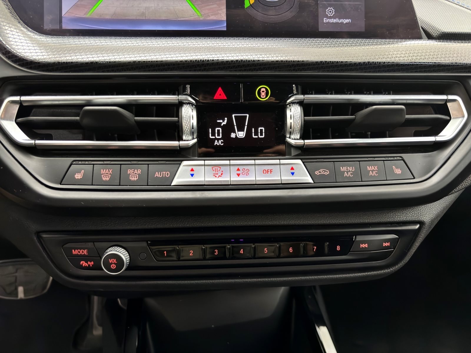 Fahrzeugabbildung BMW 118i 5-Türer [M Sport, LC Prof., HiFi, AHK, RFK]