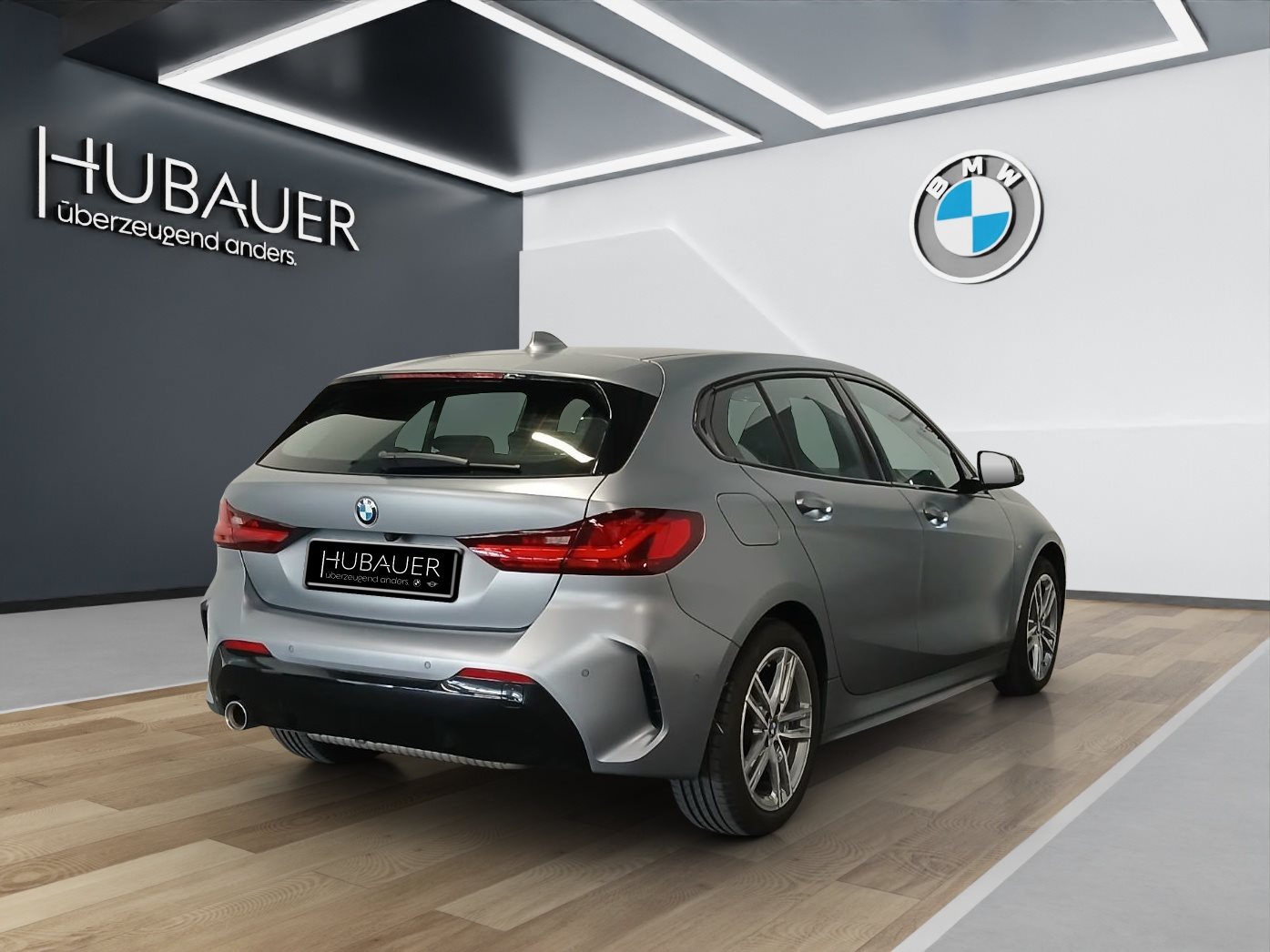 Fahrzeugabbildung BMW 118i 5-Türer [M Sport, LC Prof., HiFi, AHK, RFK]