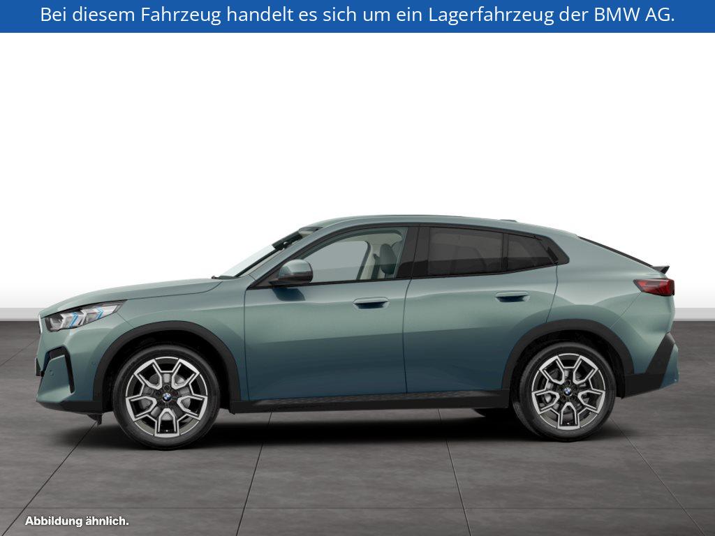 Fahrzeugabbildung BMW X2 sDrive20d