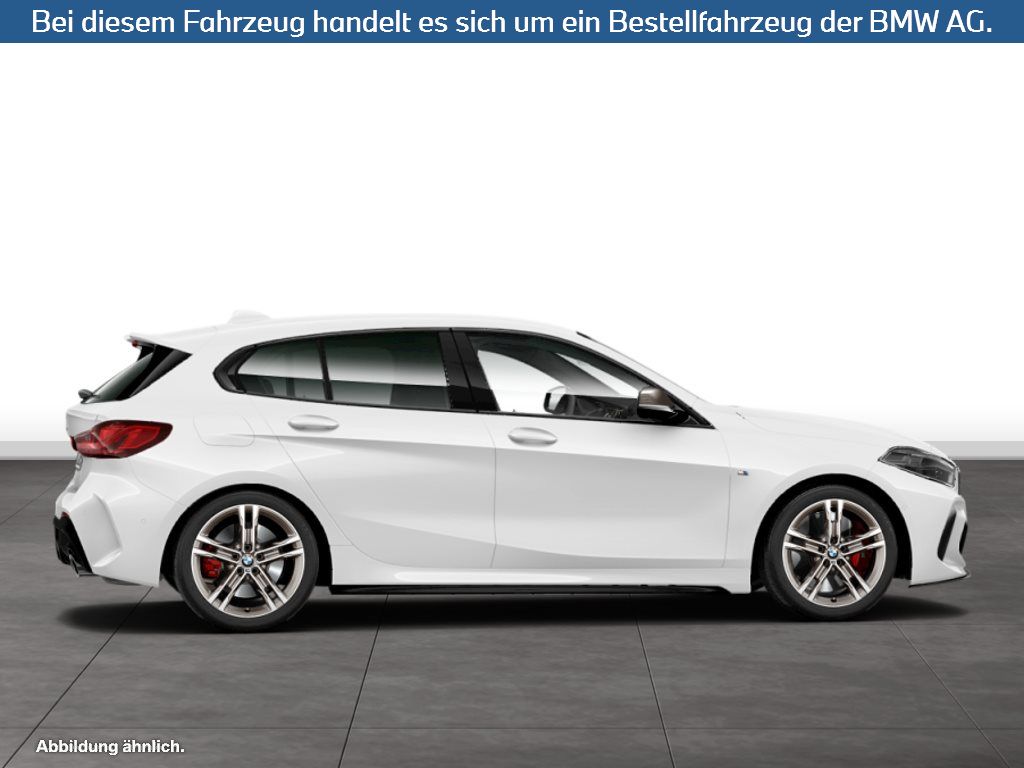 Fahrzeugabbildung BMW M135i xDrive