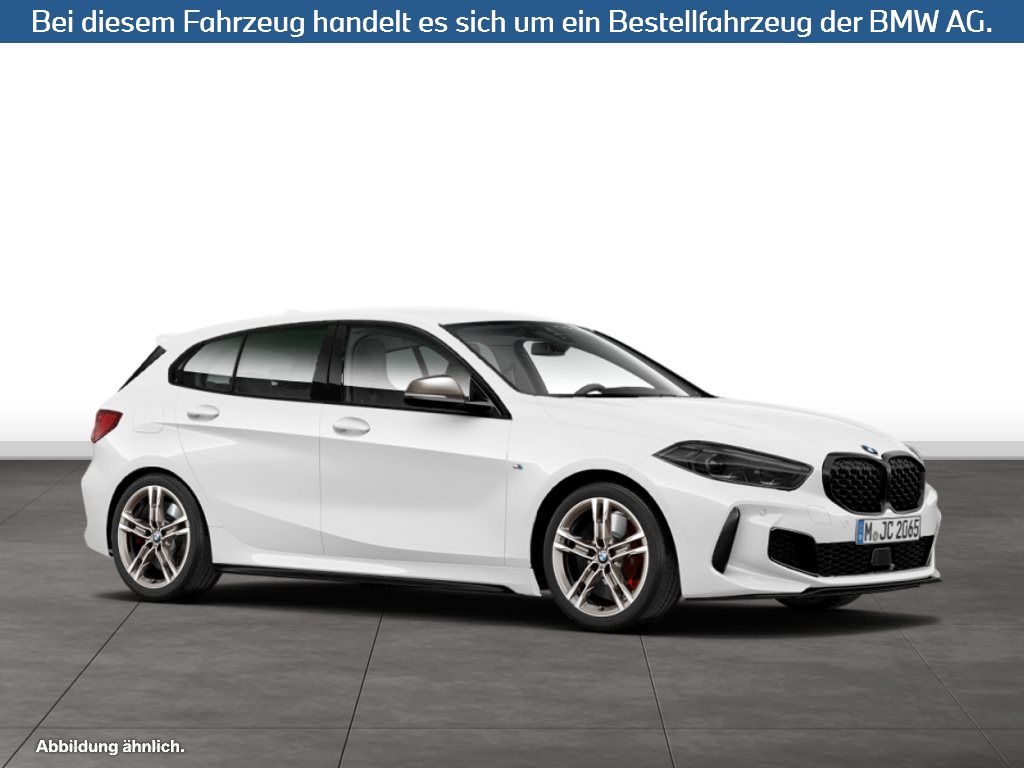 Fahrzeugabbildung BMW M135i xDrive